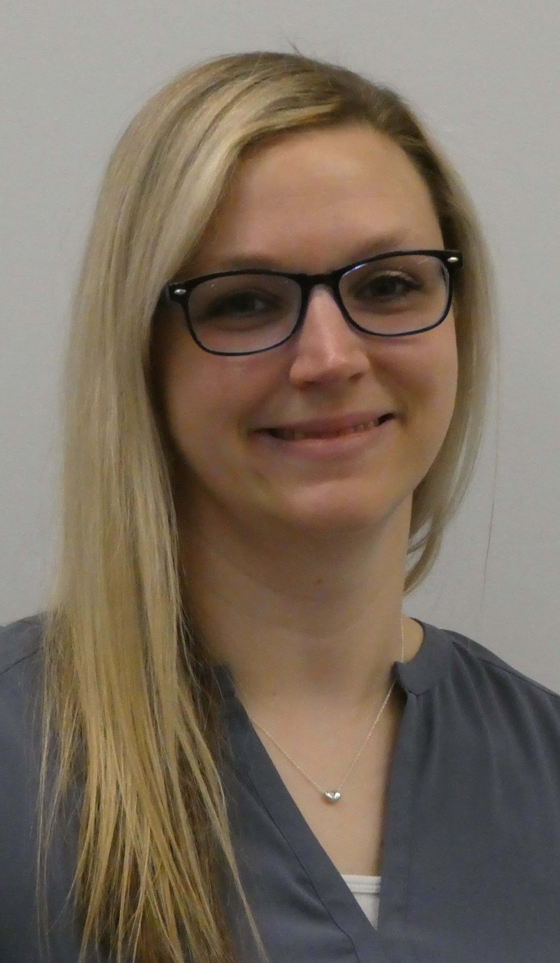 Chrissy Nault, Intern